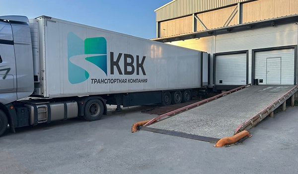 Warehouse logistic hub